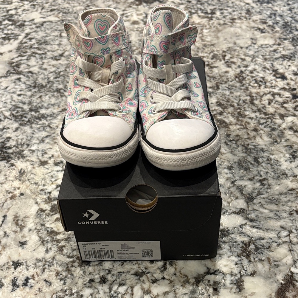 Converse Kids' High-Top Sneakers with Heart Design - White and Pink